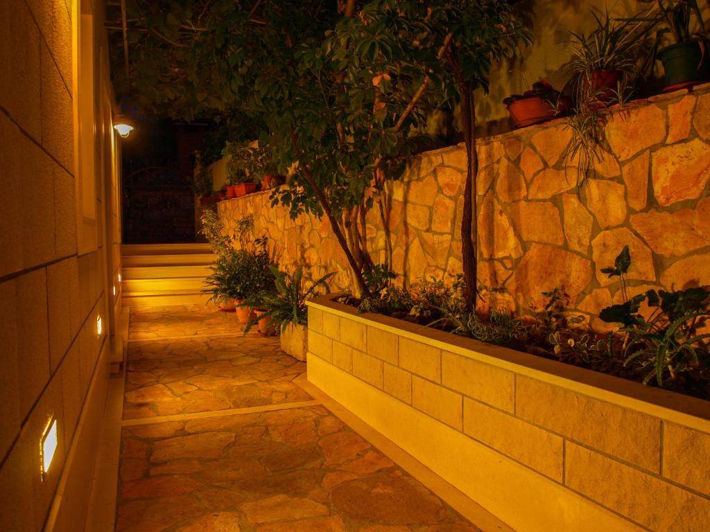 Fotografia z galérie ubytovania Apartments Jakšić v Supetare