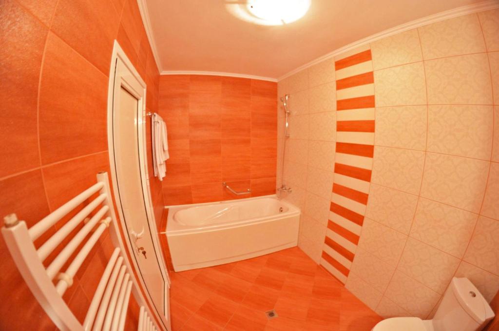 Koupelna v ubytování Central West Hotel