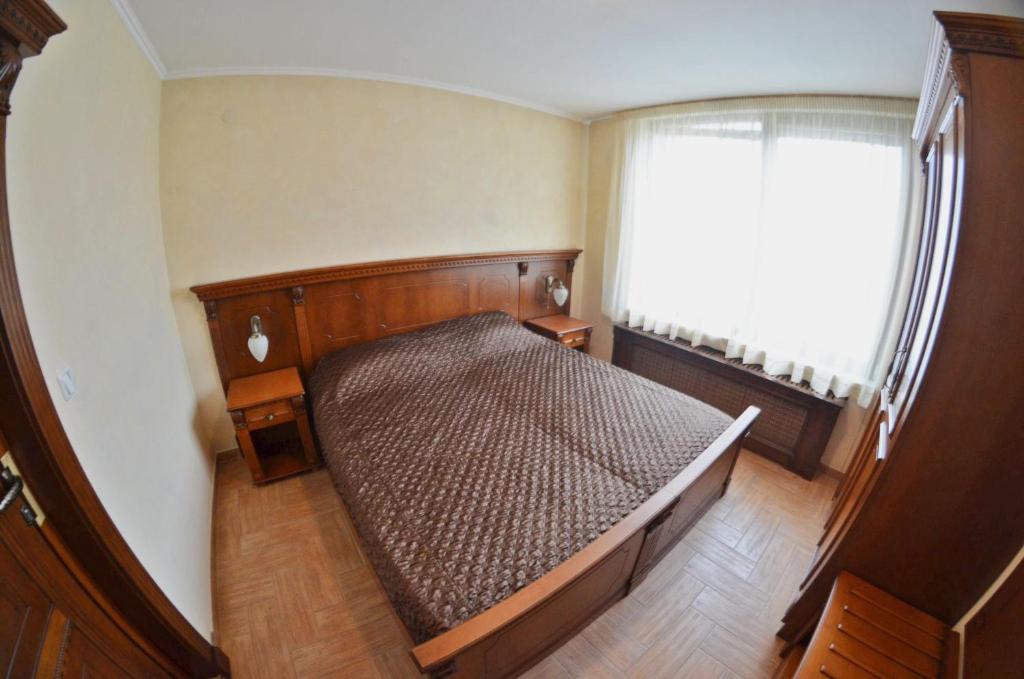 Postel nebo postele na pokoji v ubytování Central West Hotel