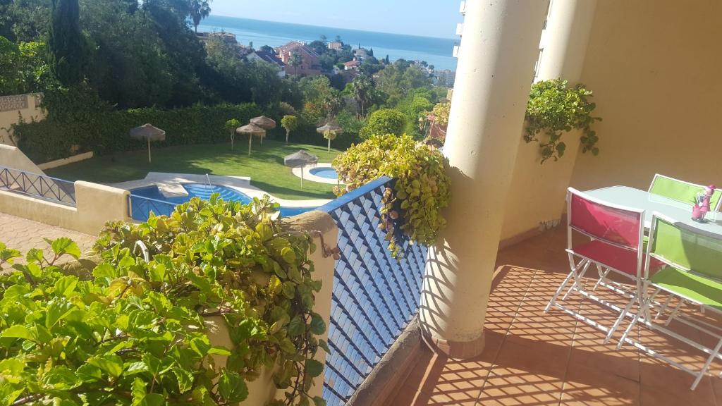Vista de la piscina de Precioso Apartamento en la Costa del Sol o cercanías