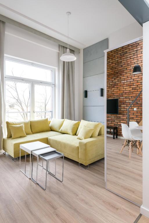 TV a/nebo společenská místnost v ubytování Easy Apartments Wrocław