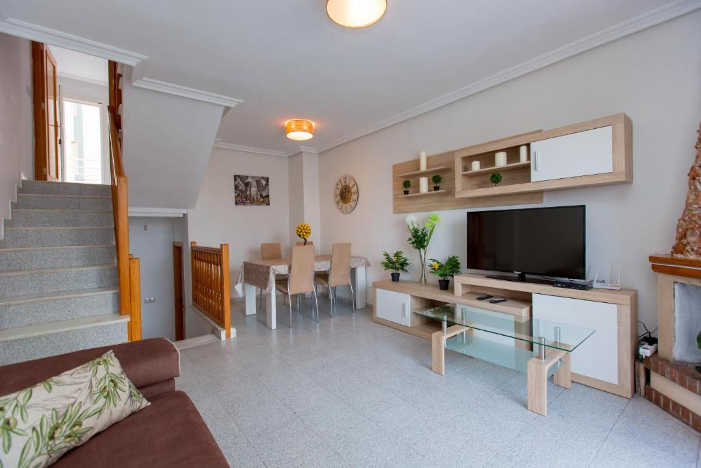 TV a/nebo společenská místnost v ubytování Villa EGO