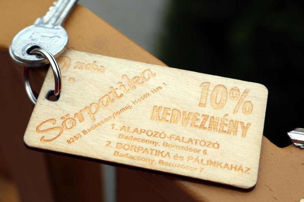 Certifikát, hodnocení, plakát nebo jiný dokument vystavený v ubytování Sörpatika Vendégház