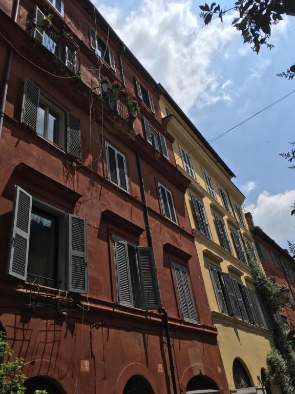 The building in which Az apartmant is located