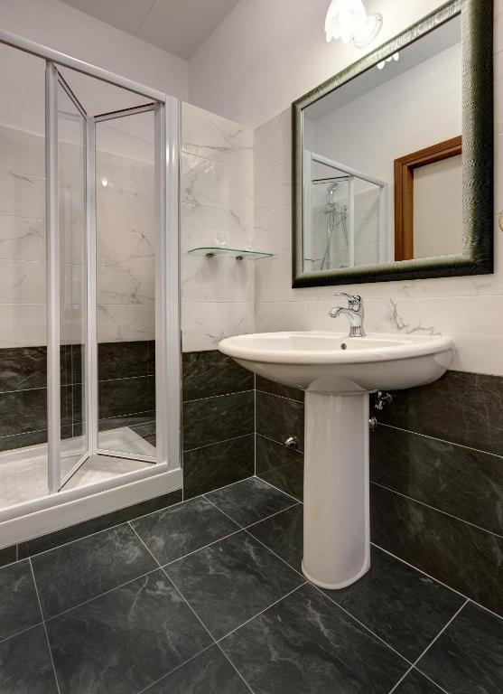 Hotel Residenza In Farnese - Resim 24