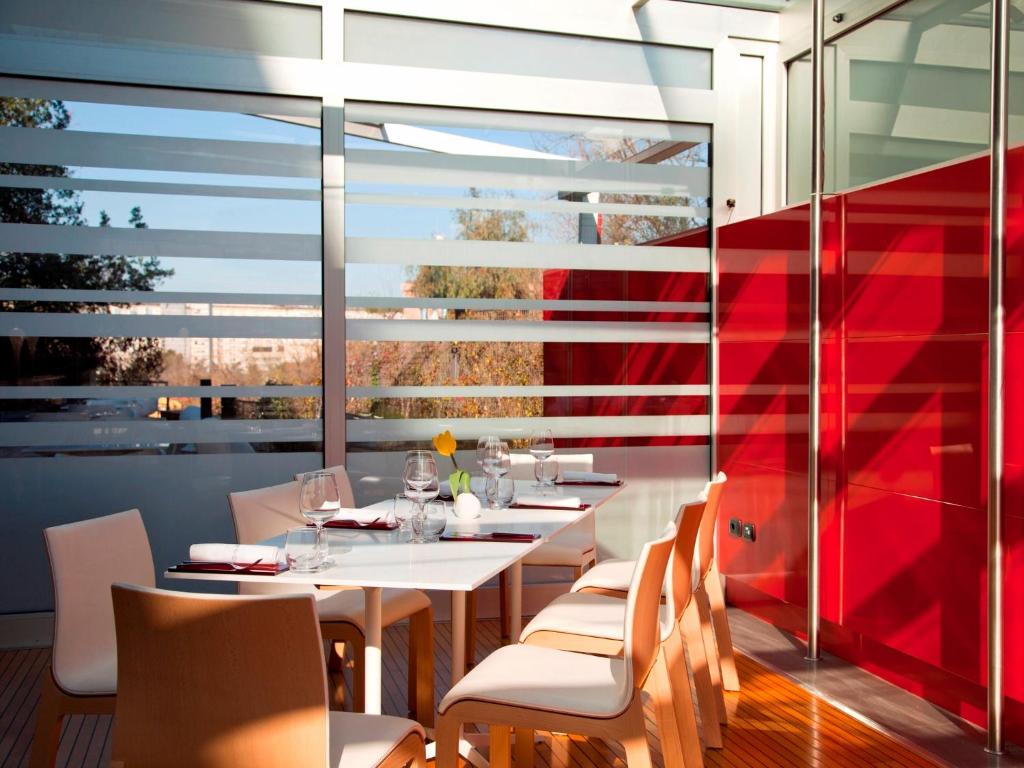 Hotel Zone - Resim 27