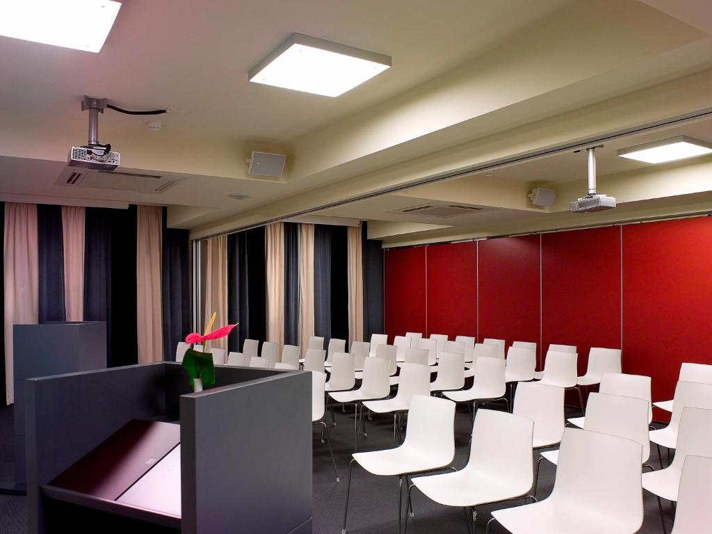 Hotel Zone - Resim 29