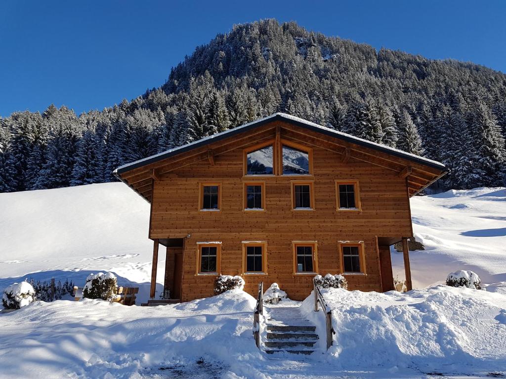 Neuberg Alm v zime