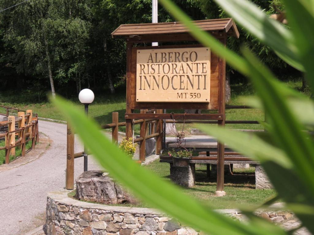 Zdjęcie z galerii obiektu Albergo Ristorante Innocenti w mieście Ardenno