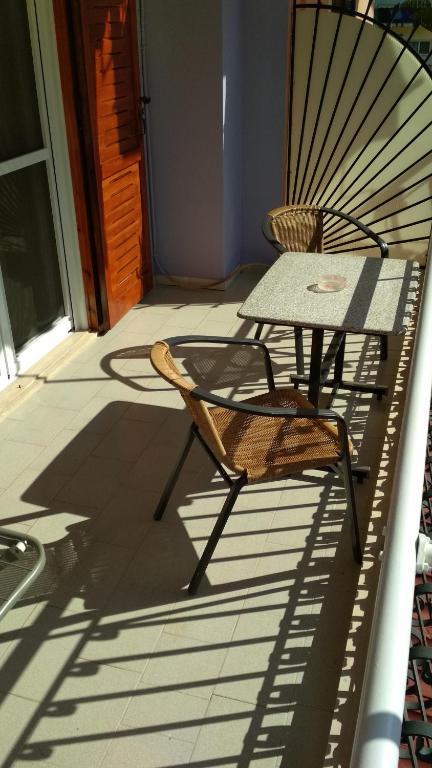 Gogo's - Γωγώ Rooms & Studios - 10