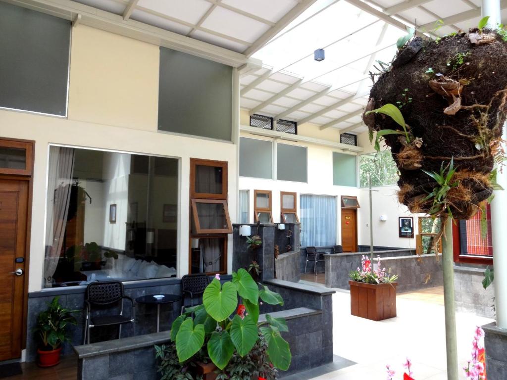 Fotografie z fotogalerie ubytování Taman Simalem Resort v destinaci Tongging
