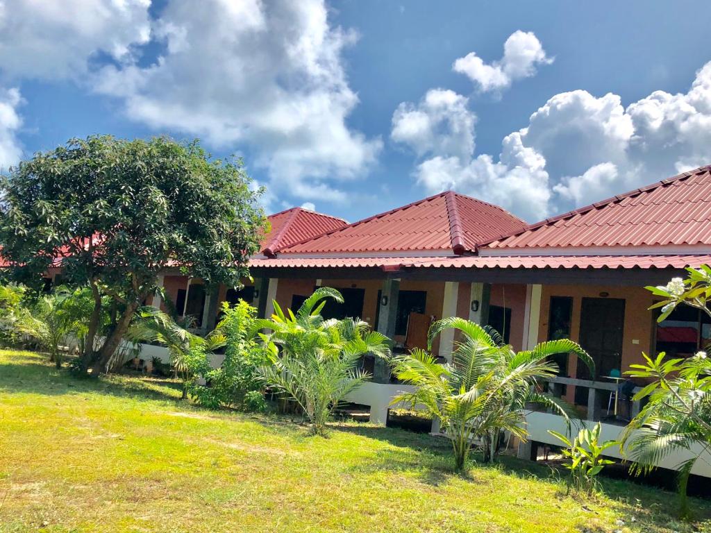 Zahrada ubytování Baan Archa Samui