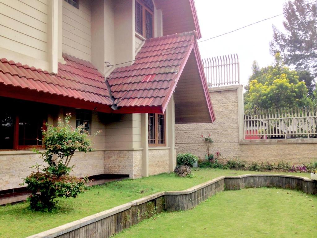 Zahrada ubytování Villa Nuansa Alam