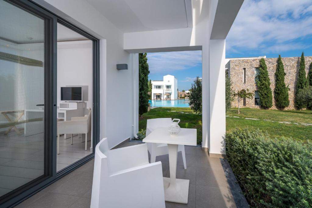 Diamond Deluxe Hotel - Adults Only & Spa - 7