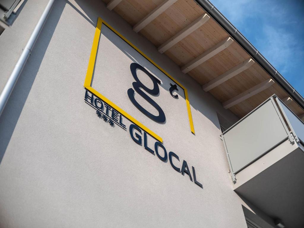 Certifikát, hodnocení, plakát nebo jiný dokument vystavený v ubytování Glocal Torbole