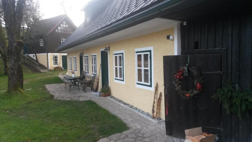 Budova, kde se prázdninový dům nachází