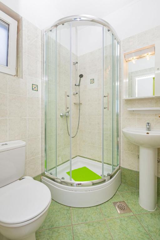 Kúpeľňa v ubytovaní Sunny House Free Parking