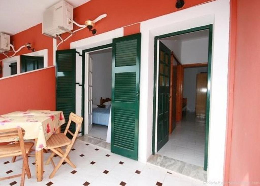 Paleopalace - Apartamento De Dos Habitaciones Con Vista Al Mar