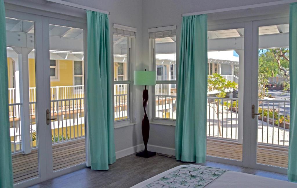 Balkón nebo terasa v ubytování Dolphin Point Villas