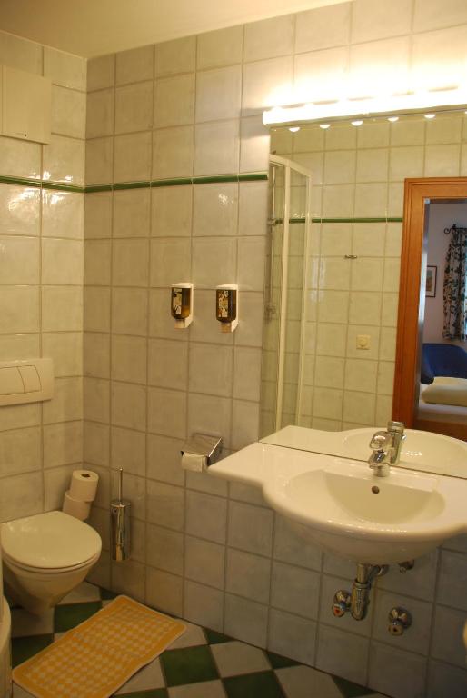 Der Erlhof Restaurant & Landhotel - 3