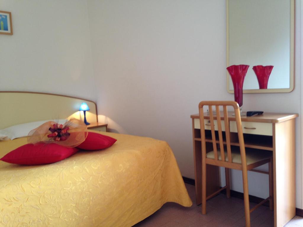 Postel nebo postele na pokoji v ubytování Hotel Antares