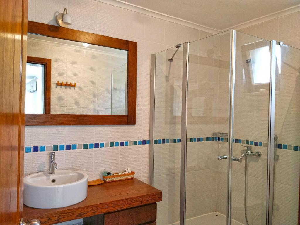 A bathroom at Zephyros Hotel
