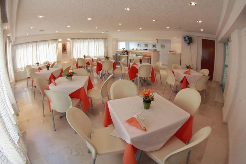 Restaurace v ubytování Nancy Hotel