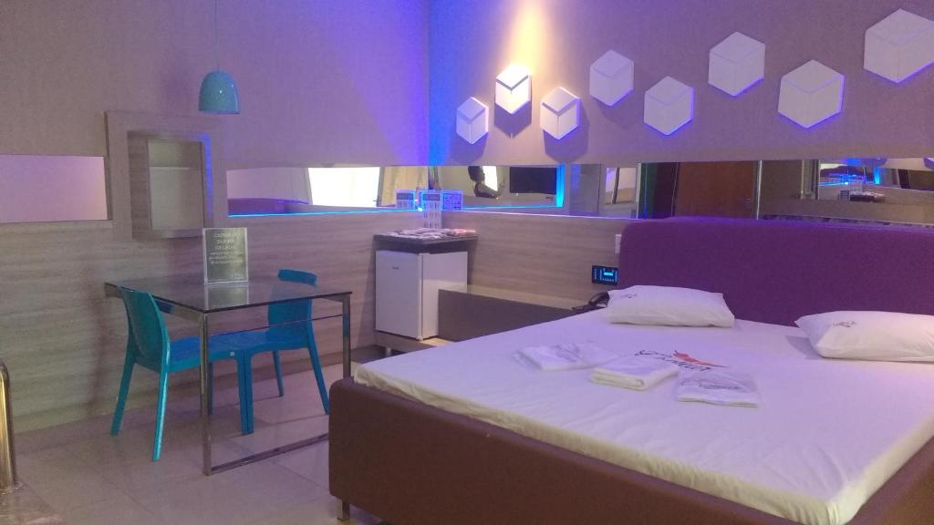  Motel Chaleur (Adults Only)