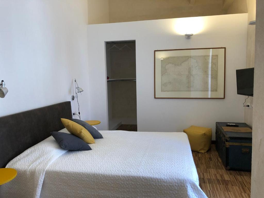 Кровать или кровати в номере B&B Mare di Fuori