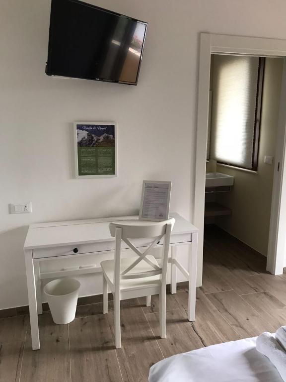 Telewizja i/lub zestaw kina domowego w obiekcie Villa Lò