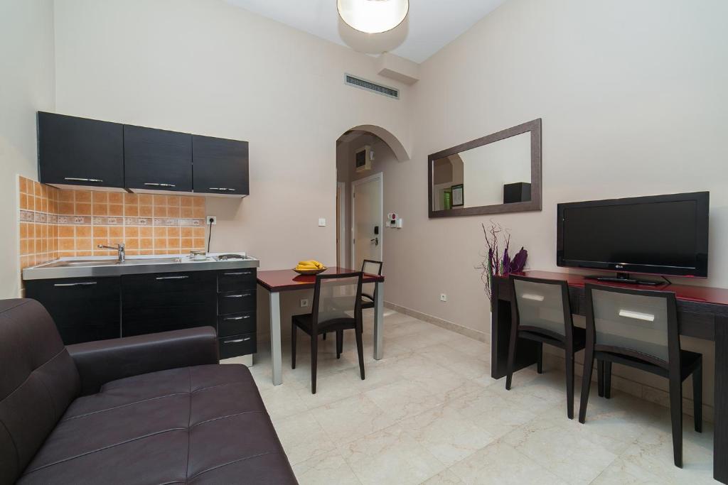 Apartments Grifone Lux - 18