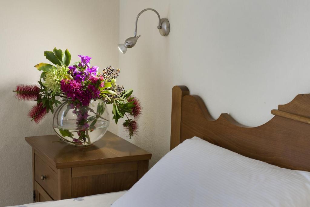 Postel nebo postele na pokoji v ubytování Istron Luxury Villas