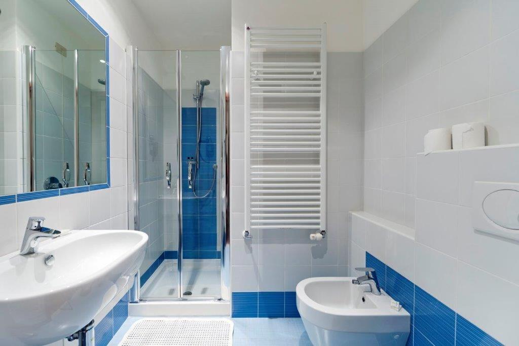 Koupelna v ubytování Hotel Quarcino