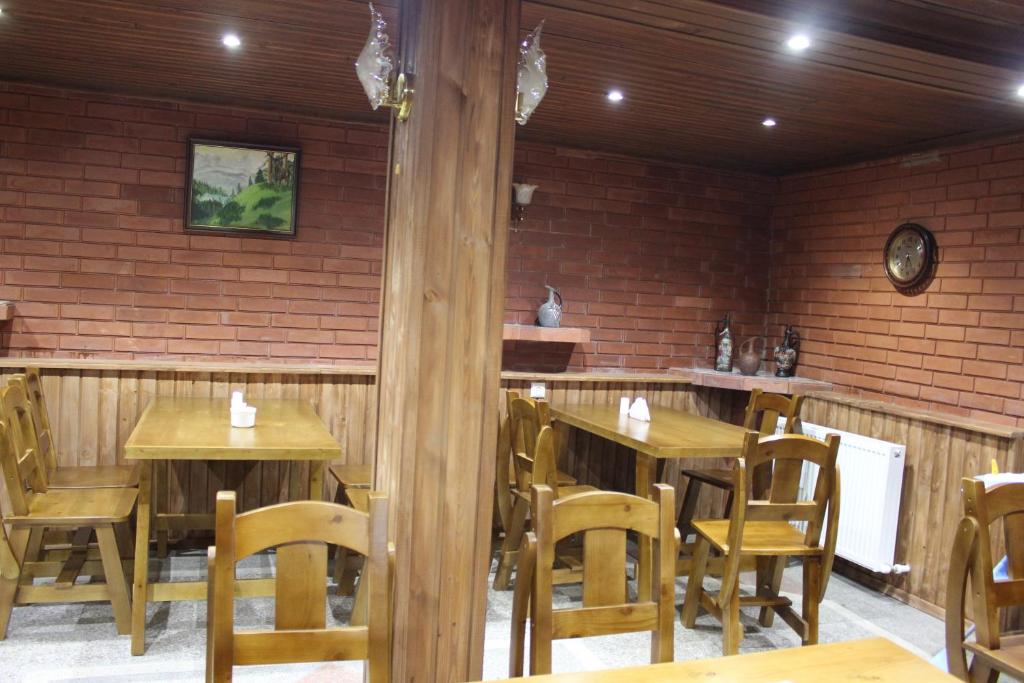 Restaurace v ubytování Heyvany