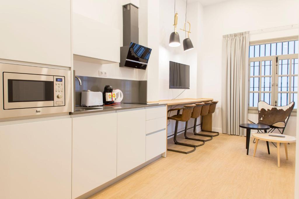 NineSuites - Studio Apartment (SUITE10), San Eloy 49