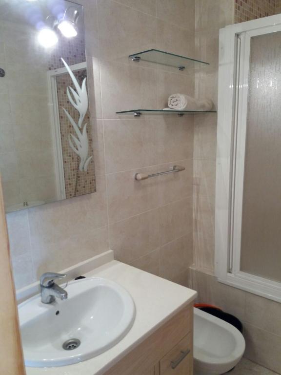 Koupelna v ubytování Atico Duplex 1ª