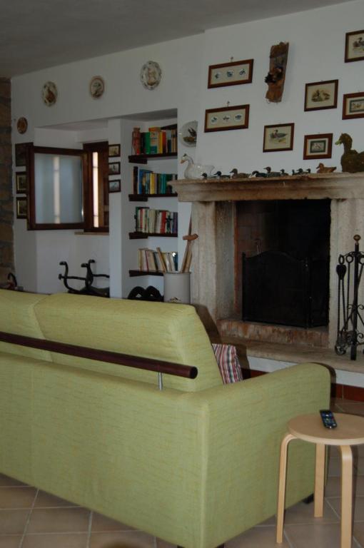A seating area at Agriturismo Castro