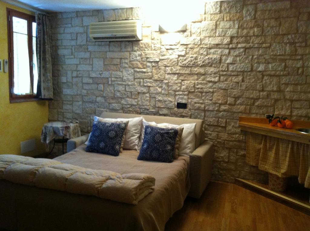 Agriturismo La Rocca di Perti