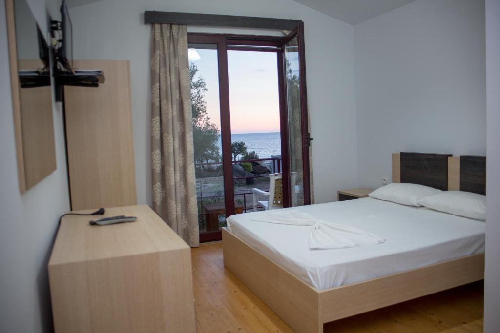 Delight Beach Hotel - Image 7