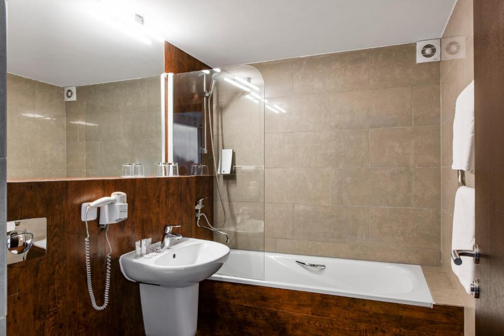 Vonios kambarys apgyvendinimo įstaigoje Amberton Hotel Klaipeda