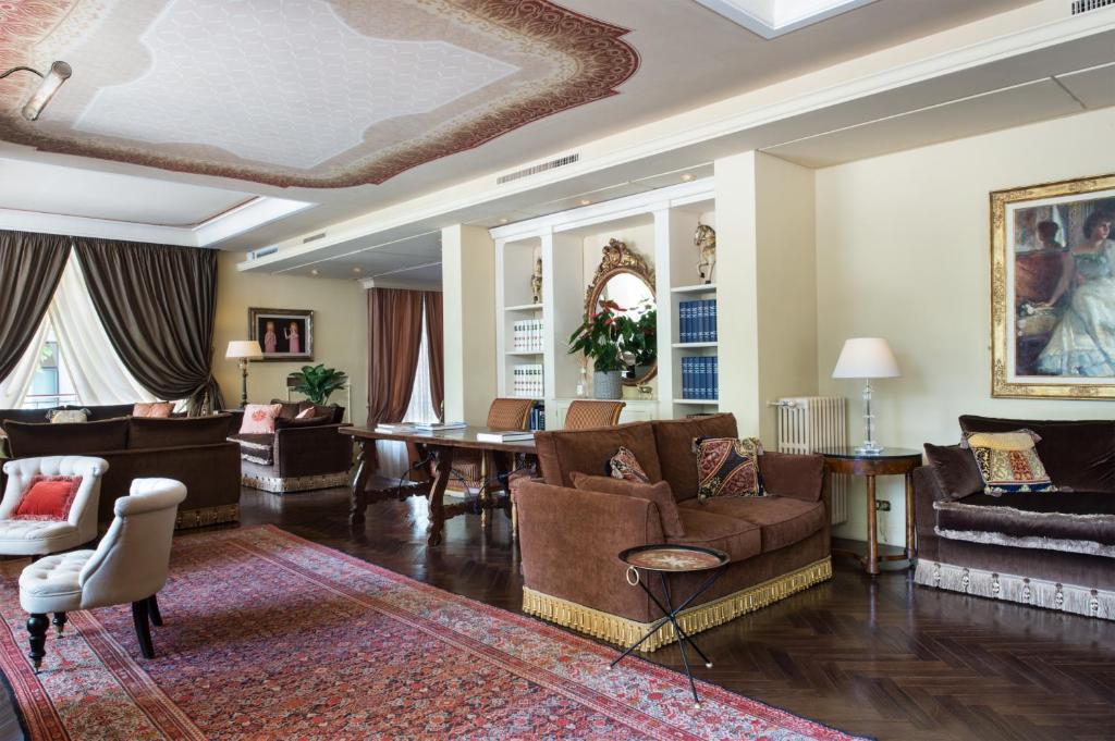 Posezení v ubytování Hotel Francia E Quirinale