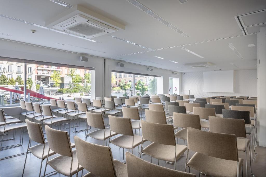 Room Mate Oscar, Madrid - Resim 45