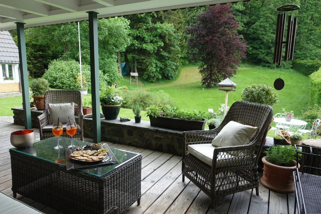 Zahrada ubytování Hollhouse - Bed & Breakfast