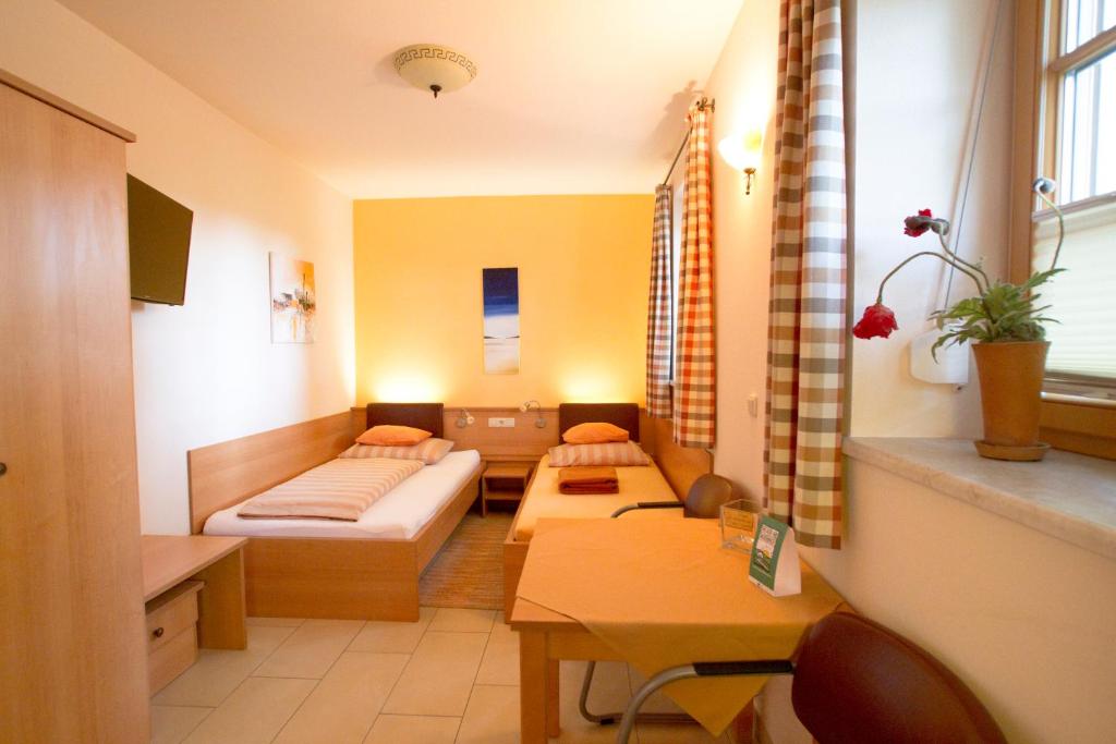 Frühstückspension Herzog zu Laah - 13