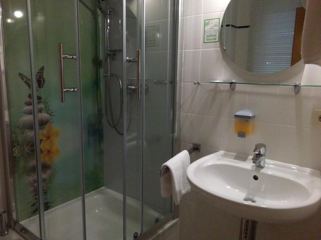 Koupelna v ubytování Hotel am Schloss