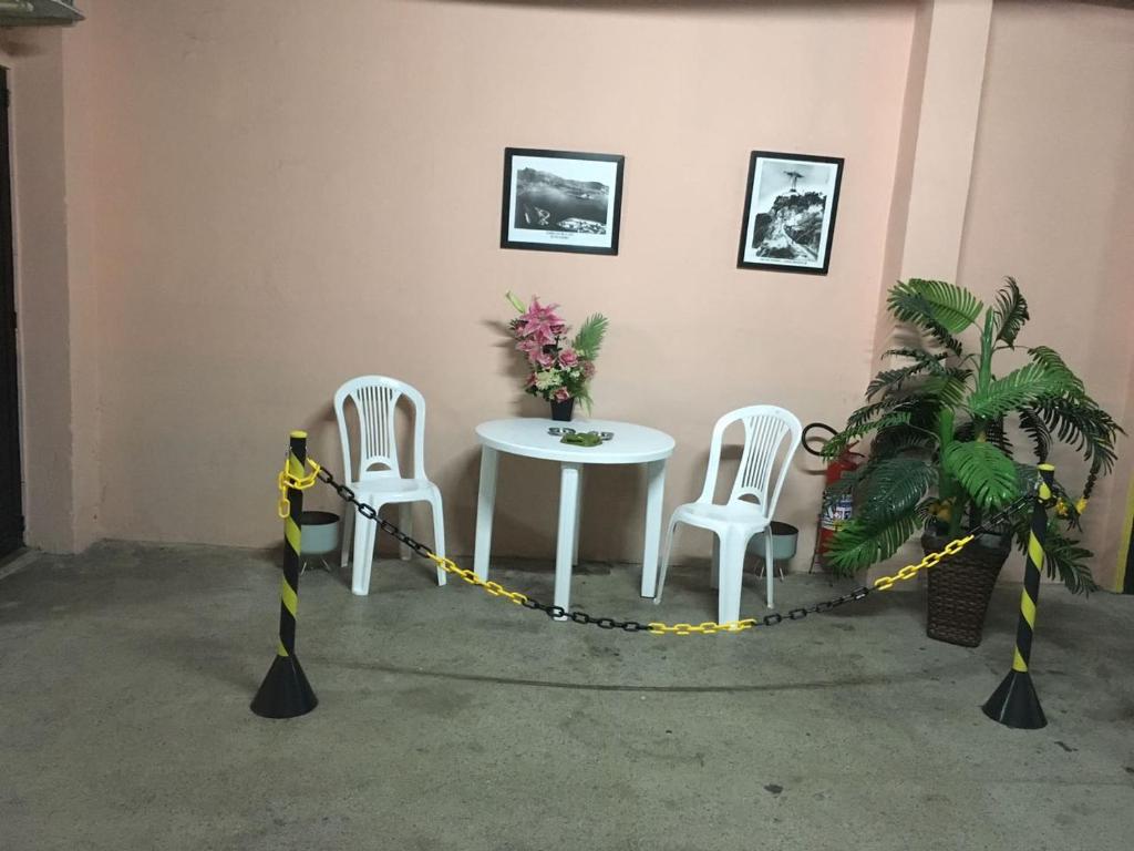  Downtown Santana Hotel