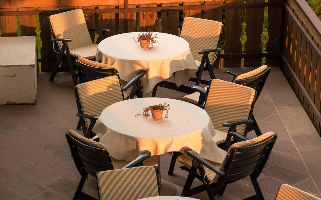 Restaurace v ubytování Hotel ADLER Carezza