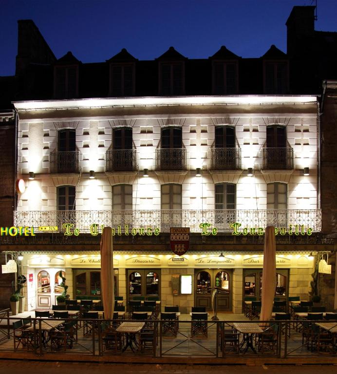 Budova, kde se hotel nachází