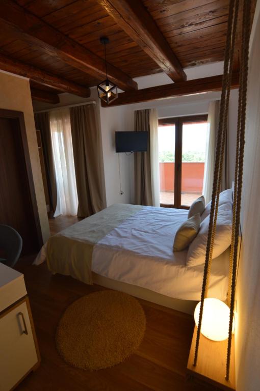 Hotel Natura Vilanija - 4