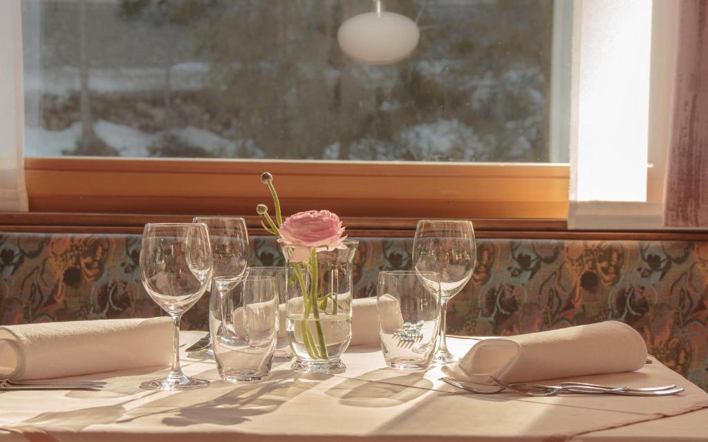Nápoje v ubytování Hotel ADLER Carezza